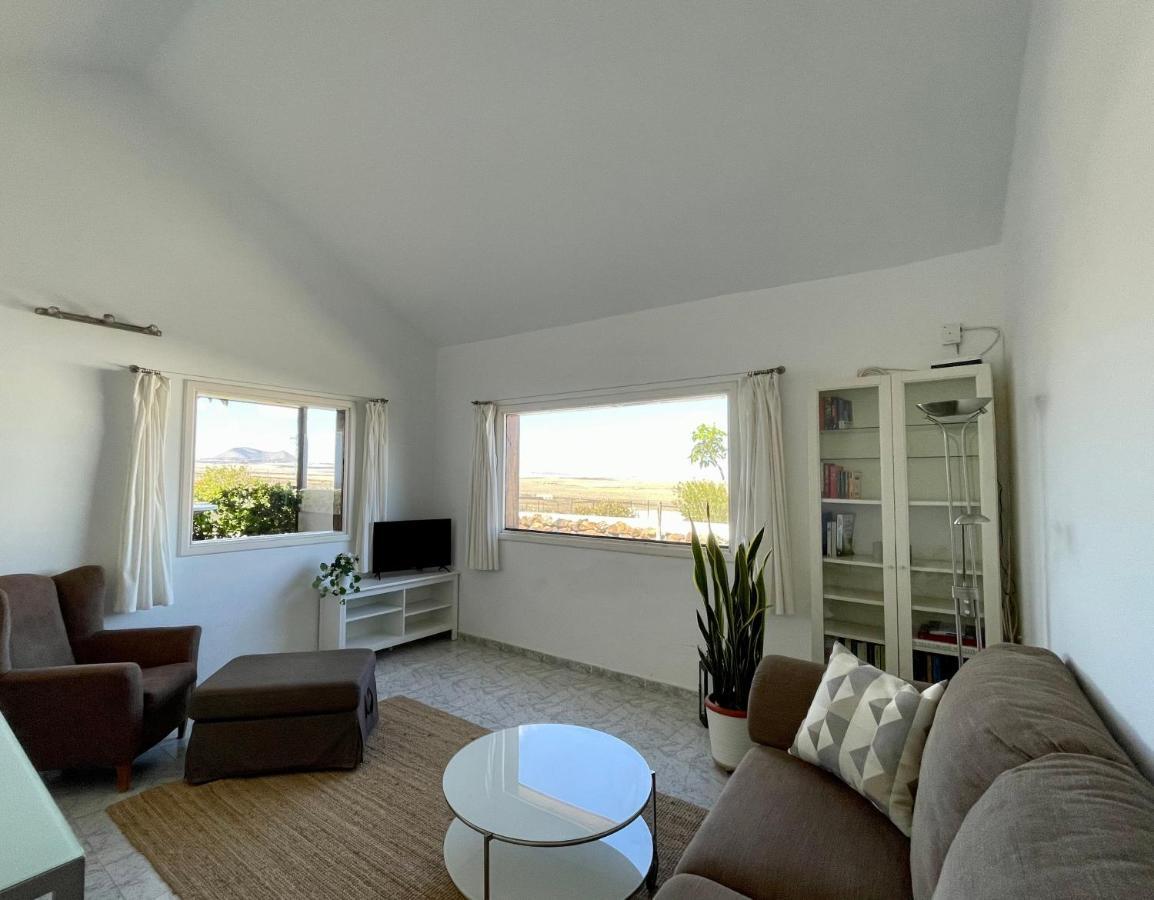 Casa Famara Villa Тегисе Екстериор снимка