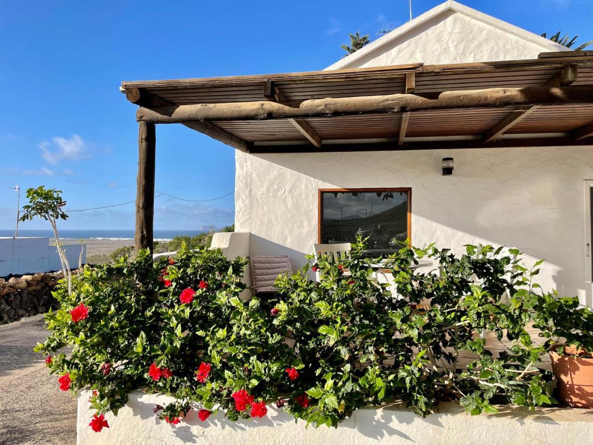 Casa Famara Villa Тегисе Екстериор снимка