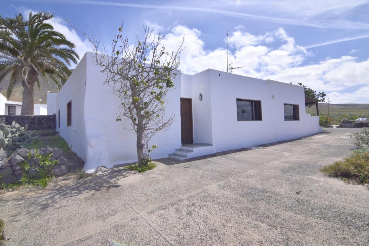 Casa Famara Villa Тегисе Екстериор снимка